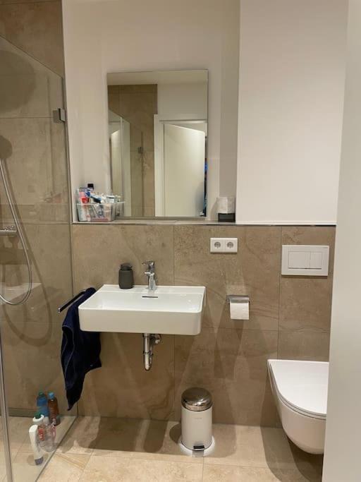 Wunderschoenes 4 Zimmer Apartment Mit Seeblick Bad Wiessee Kültér fotó
